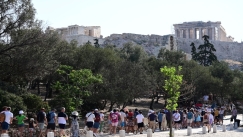 New York Times: Ο τεχνολογικός τομέας και η τουριστική βιομηχανία τροφοδότησαν την οικονομική ανάπτυξη στην Ελλάδα