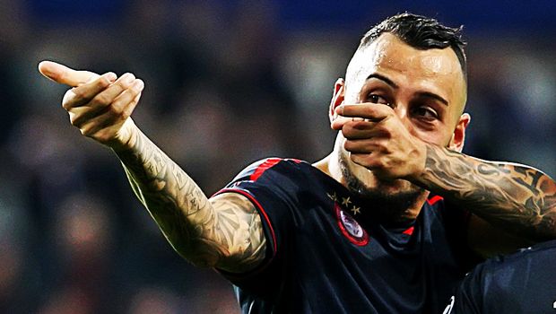 mitroglou7.jpg