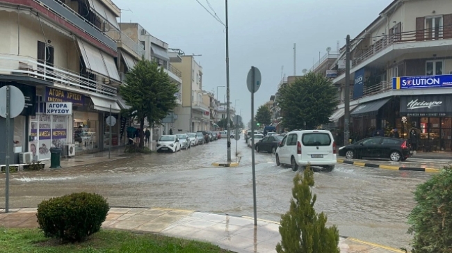 Κακοκαιρία Gori: «Nερό τριών μηνών θα πέσει στη Θεσσαλία σε λιγότερο από 20 ώρες» 