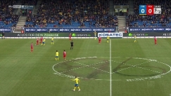 Οι οπαδοί του Ανόβερο σχημάτισαν το σήμα της ομάδας στο γήπεδο της μισητής αντιπάλου τους
