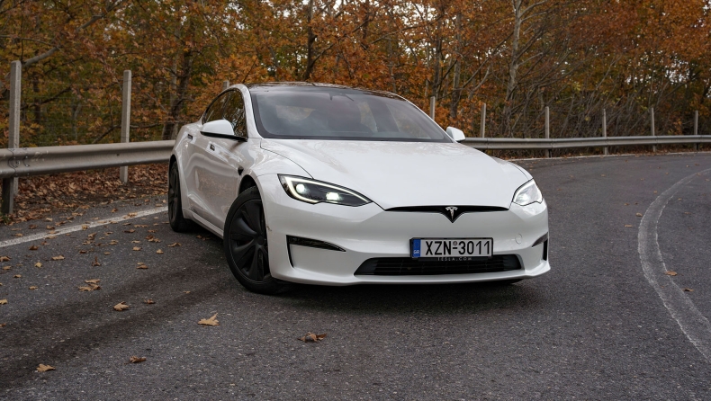 Tesla Model S Plaid: Οδηγήσαμε το «εξωγήινο» ηλεκτρικό των 1.000+ ίππων