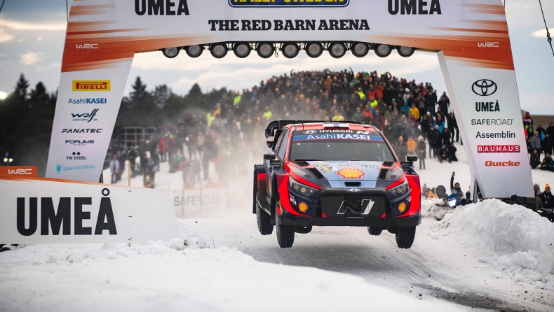 WRC - Σουηδία: «Αγκαλιά» με τη νίκη ο Λάπι μετά από μία ακόμη ανατρεπτική ημέρα (vid)