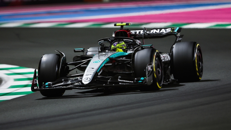 F1 - Υποψήφιος αντικαταστάτης του Χάμιλτον θα κάνει δοκιμές με μονοθέσιο της Mercedes