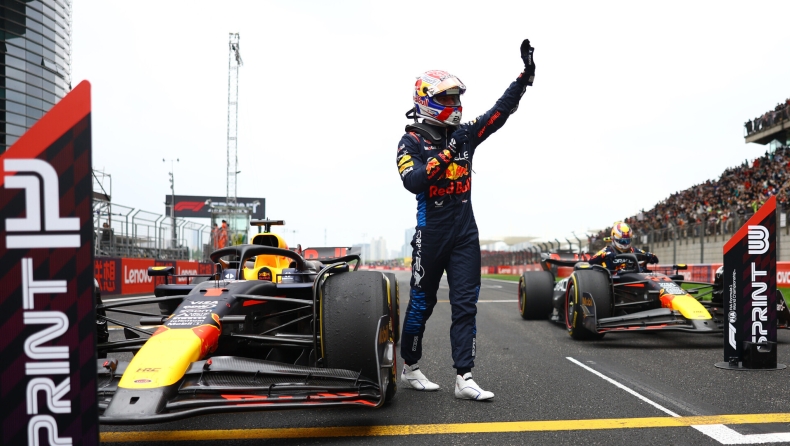 F1 - Φερστάπεν: «Οι πρώτοι γύροι ήταν δύσκολοι για μένα»