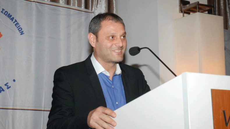 Κατεβαίνει για πρόεδρος της ΕΠΟ ο Ελευθεριάδης