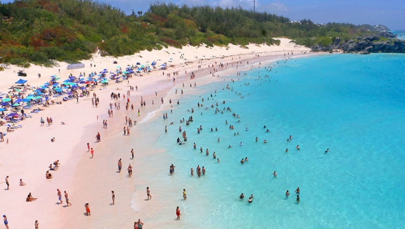 Μία ελληνική παραλία είναι στις 20 πιο δημοφιλείς του Instagram (pics)