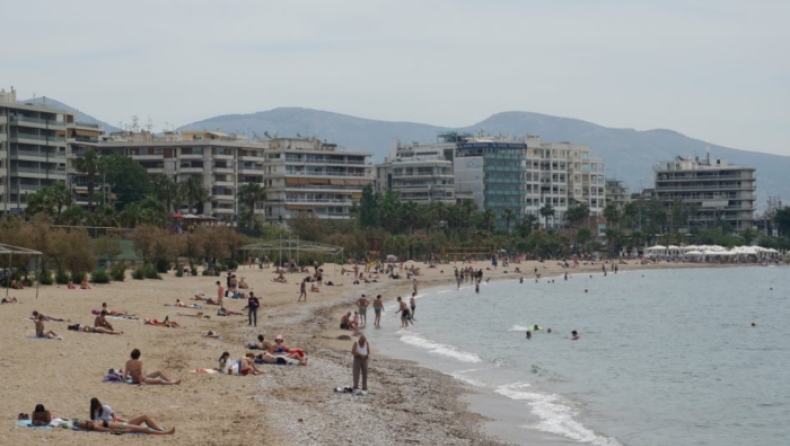 Εκλογές 2019: Γεμάτες οι παραλίες της Αττικής από τους Αθηναίους ψηφοφόρους (pics)