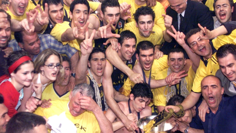 Η ΑΕΚ θυμήθηκε το πρωτάθλημα του 2002 κόντρα στον Ολυμπιακό! (pic & vid)
