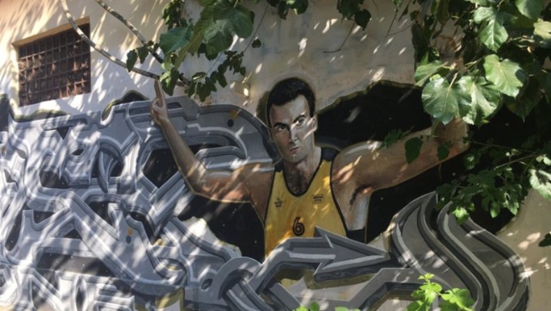 Eκπληκτικό graffiti για τον Γκάλη στην Αθήνα! (pic)