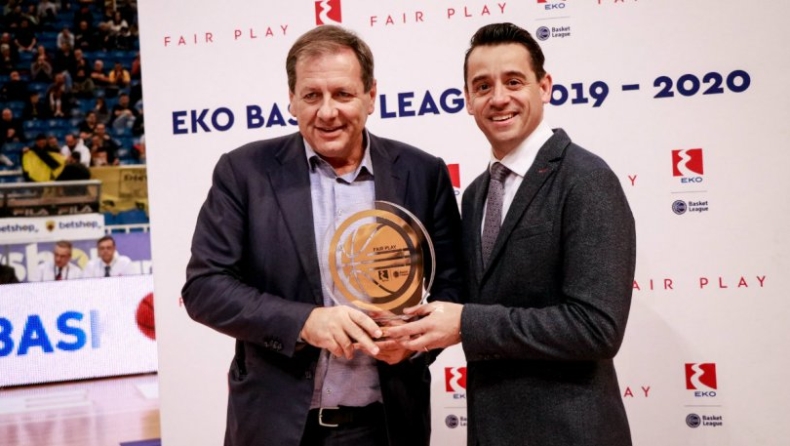 To βραβείο FAIRPLAY Νοεμβρίου απονεμήθηκε στην ΚΑΕ ΑΕΚ, MVP του μήνα ο Κιθ Λάνγκφορντ