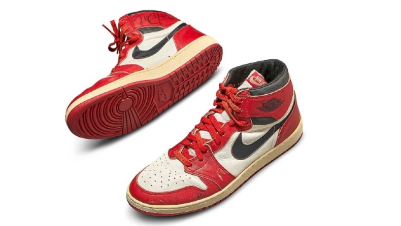 Τα υπογεγραμμένα «Air Jordans 1» εκτιμάται ότι θα «πιάσουν» $150.000!