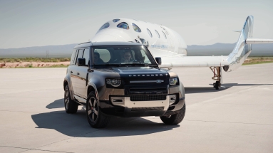 H Land Rover οδηγεί τη Virgin στο διάστημα 