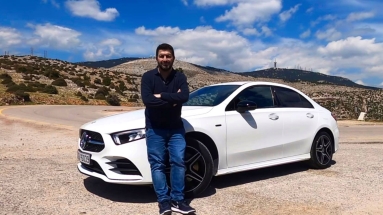 Ο Πάνος Σεϊτανίδης σε video δοκιμή της Mercedes A 250e Sedan