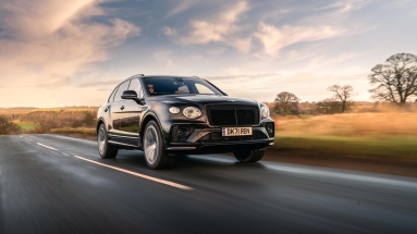 Bentley: Ρεκόρ πωλήσεων με αύξηση 31% από το 2020 (vid)