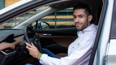 Μίλτος Τεντόγλου: Το ηλεκτρικό SUV που οδηγεί ο παγκόσμιος πρωταθλητής