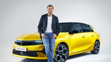 Ο Γιούργκεν Κλοπ είναι το... έπαθλο για όσους δουν από κοντά το νέο Opel Astra (vid)