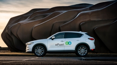 Η Mazda «καλπάζει» προς την ουδετερότητα άνθρακα (vid)