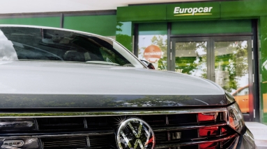 H Volkswagen εξαγόρασε την Europcar με το βλέμμα στα αυτόνομα οχήματα
