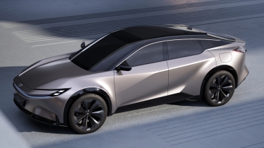 Ηλεκτρικό crossover από την Toyota το 2025
