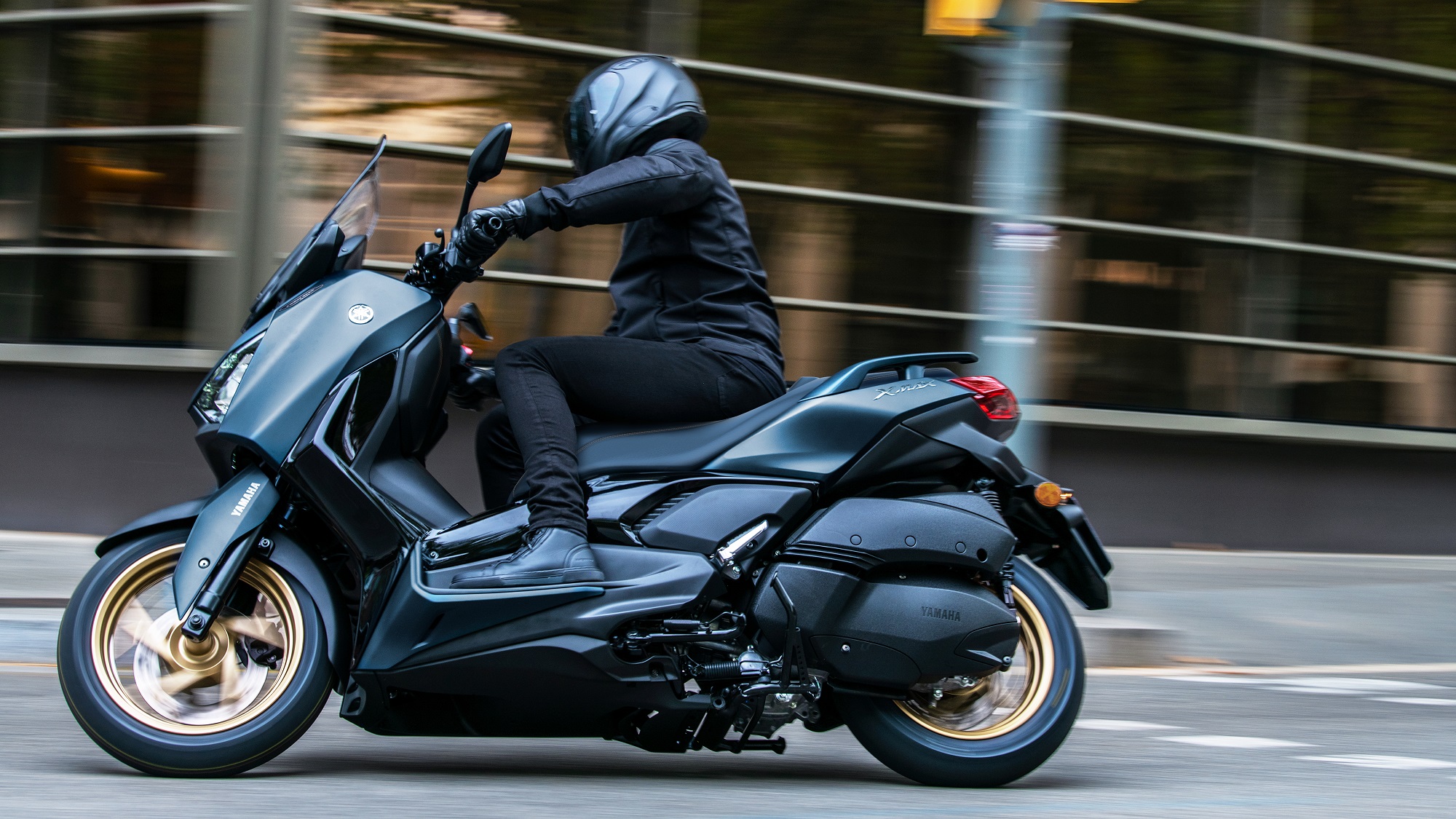 Yamaha XMAX Tech MAX 2023