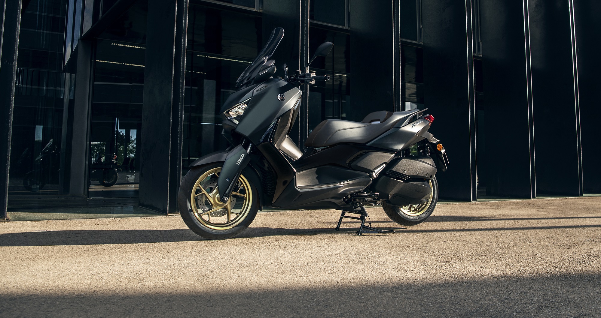 Yamaha XMAX Tech MAX 2023