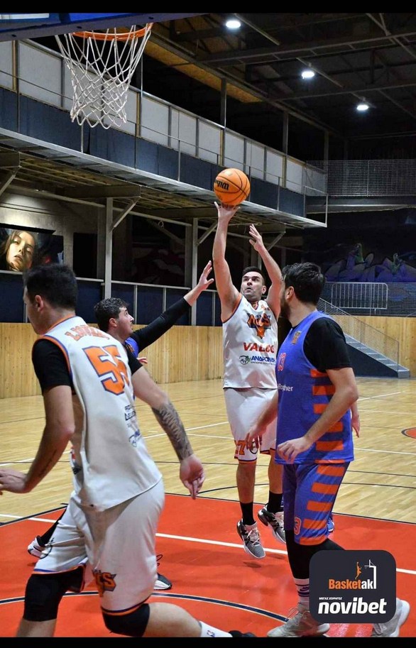 Από αγώνα για το basketaki