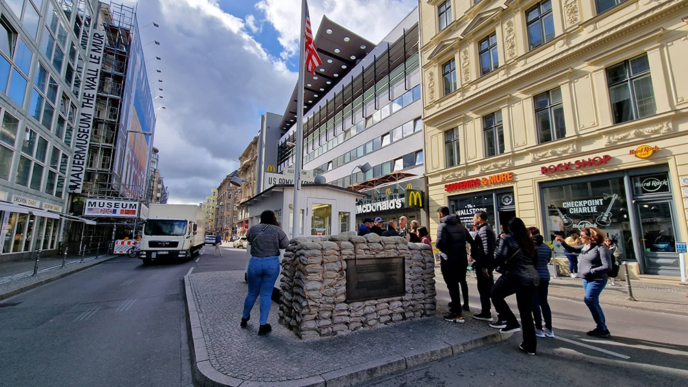 checkpointcharlie