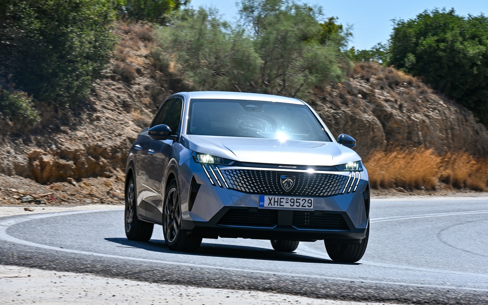 Peugeot 3008 1.2 136hp Hybrid