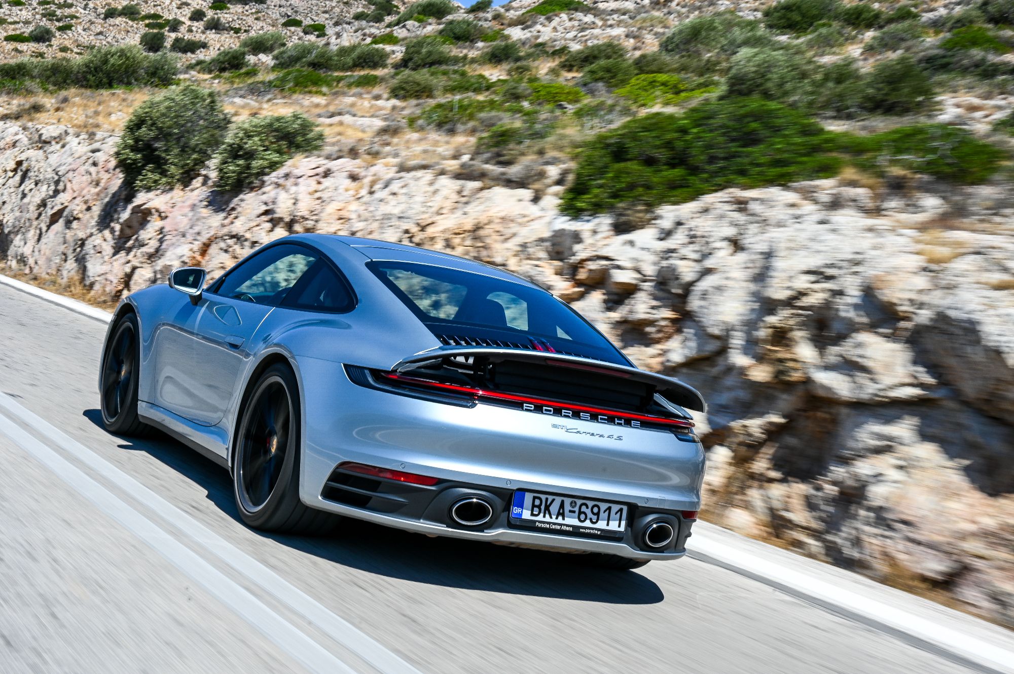 porsche 911 carrera 4s