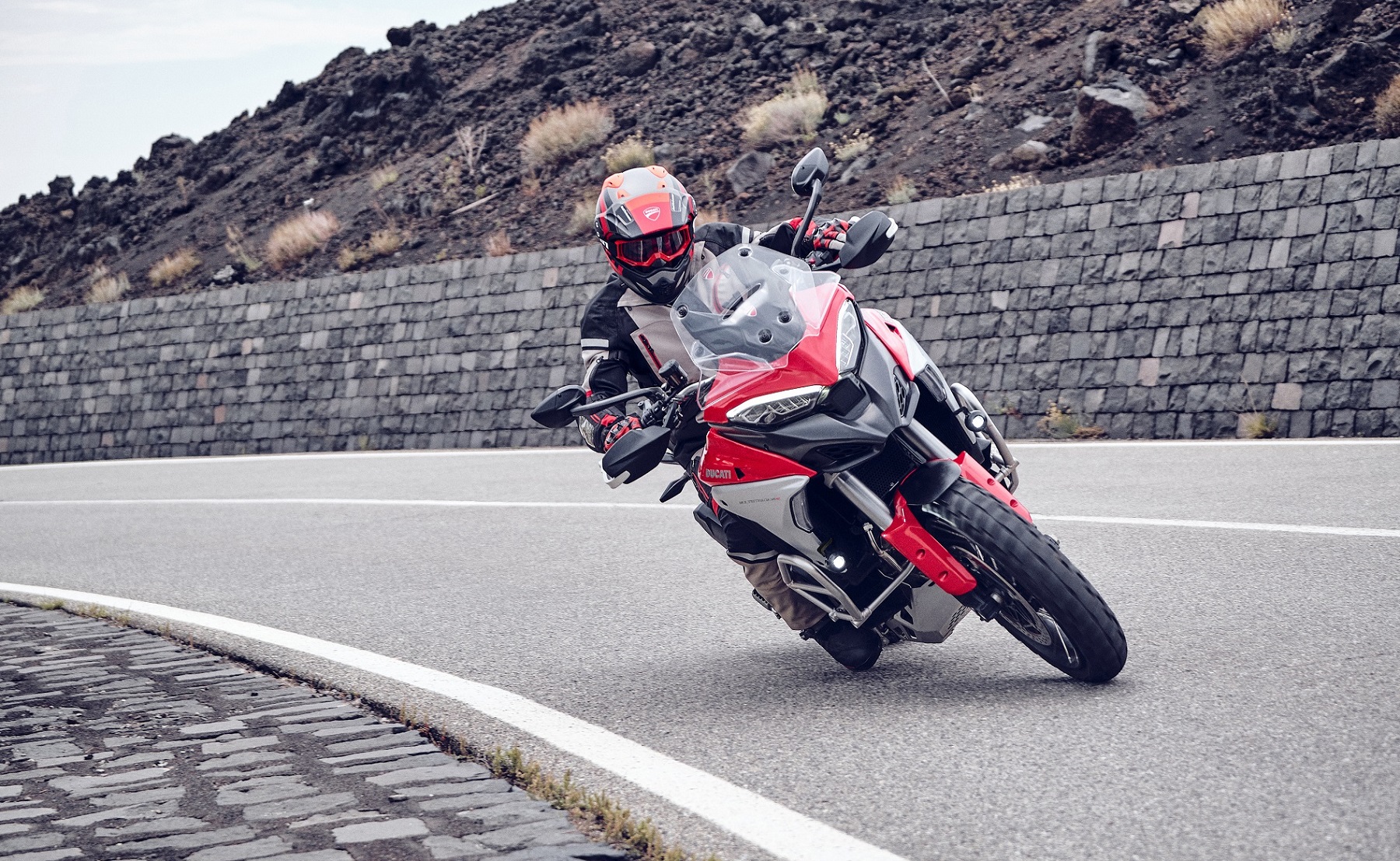 Ducati Multistrada V4 S