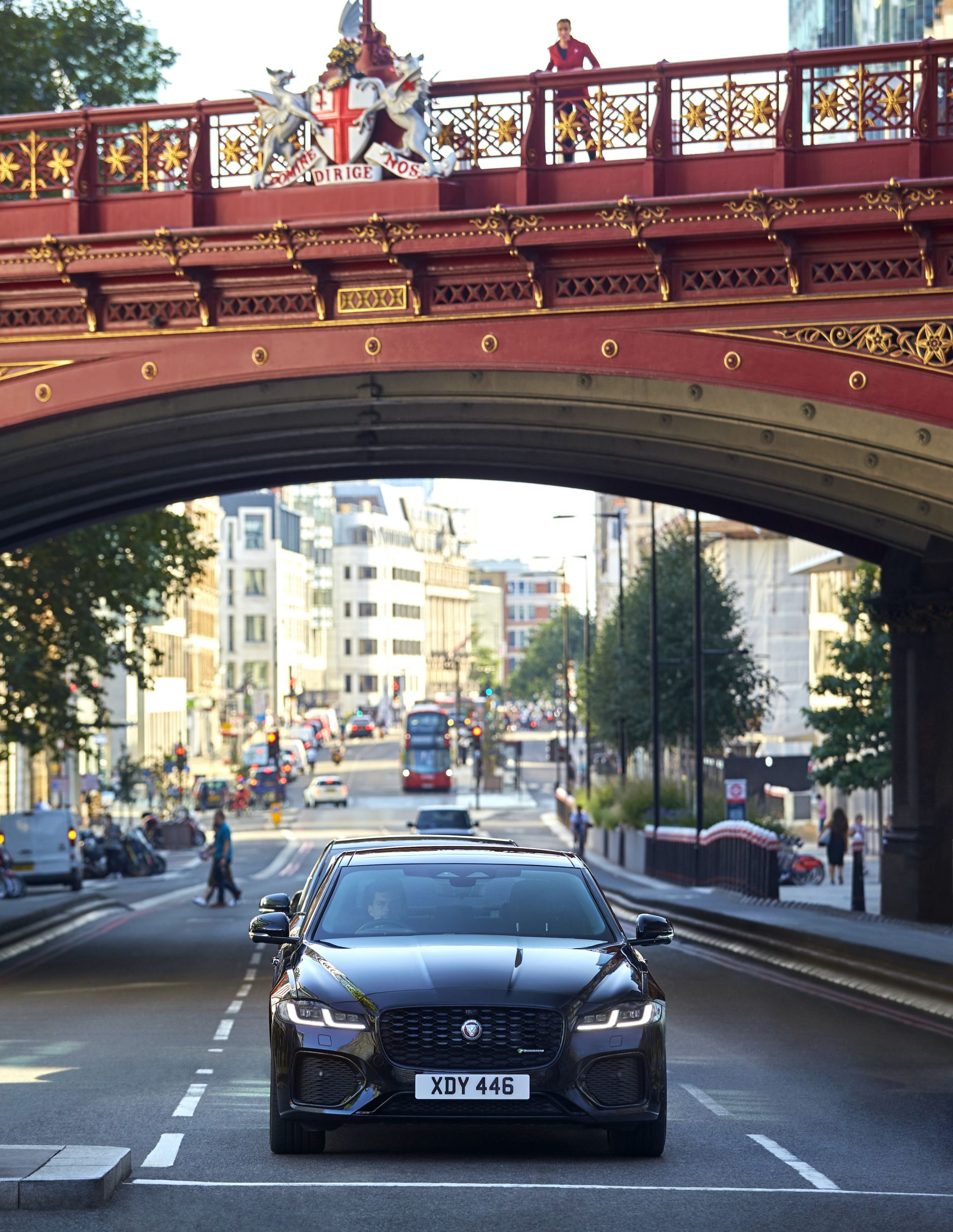 Jaguar XF Saloon