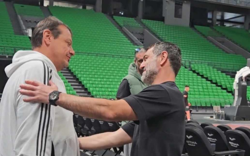 Ο Καραγκούνης με τον Αταμάν