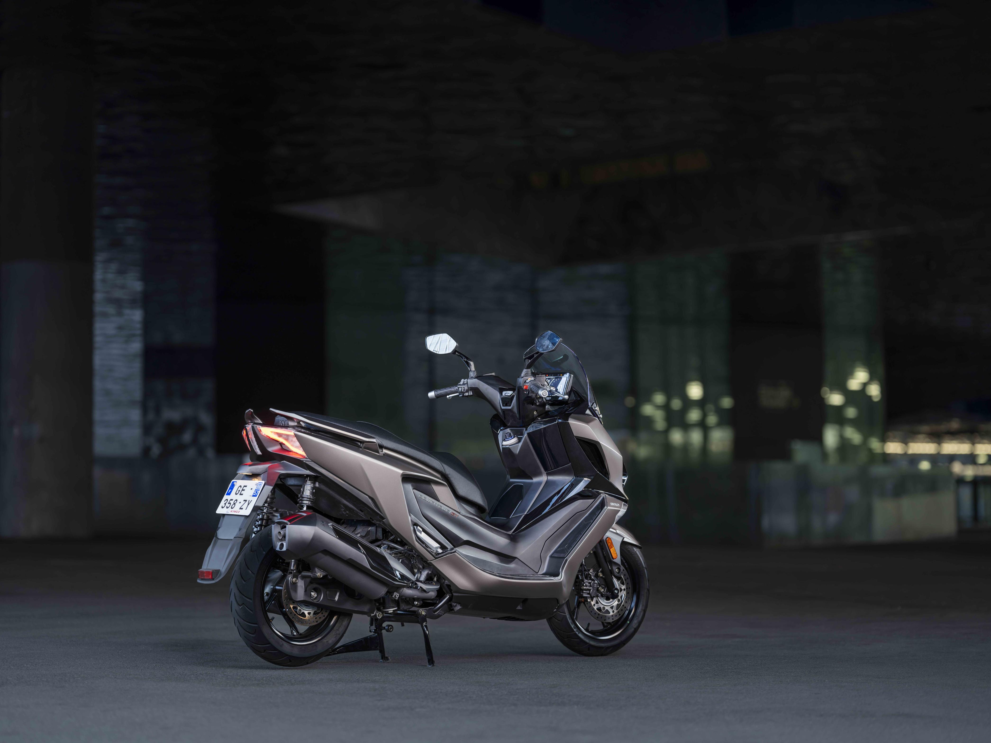 Kymco Downtown GT350i