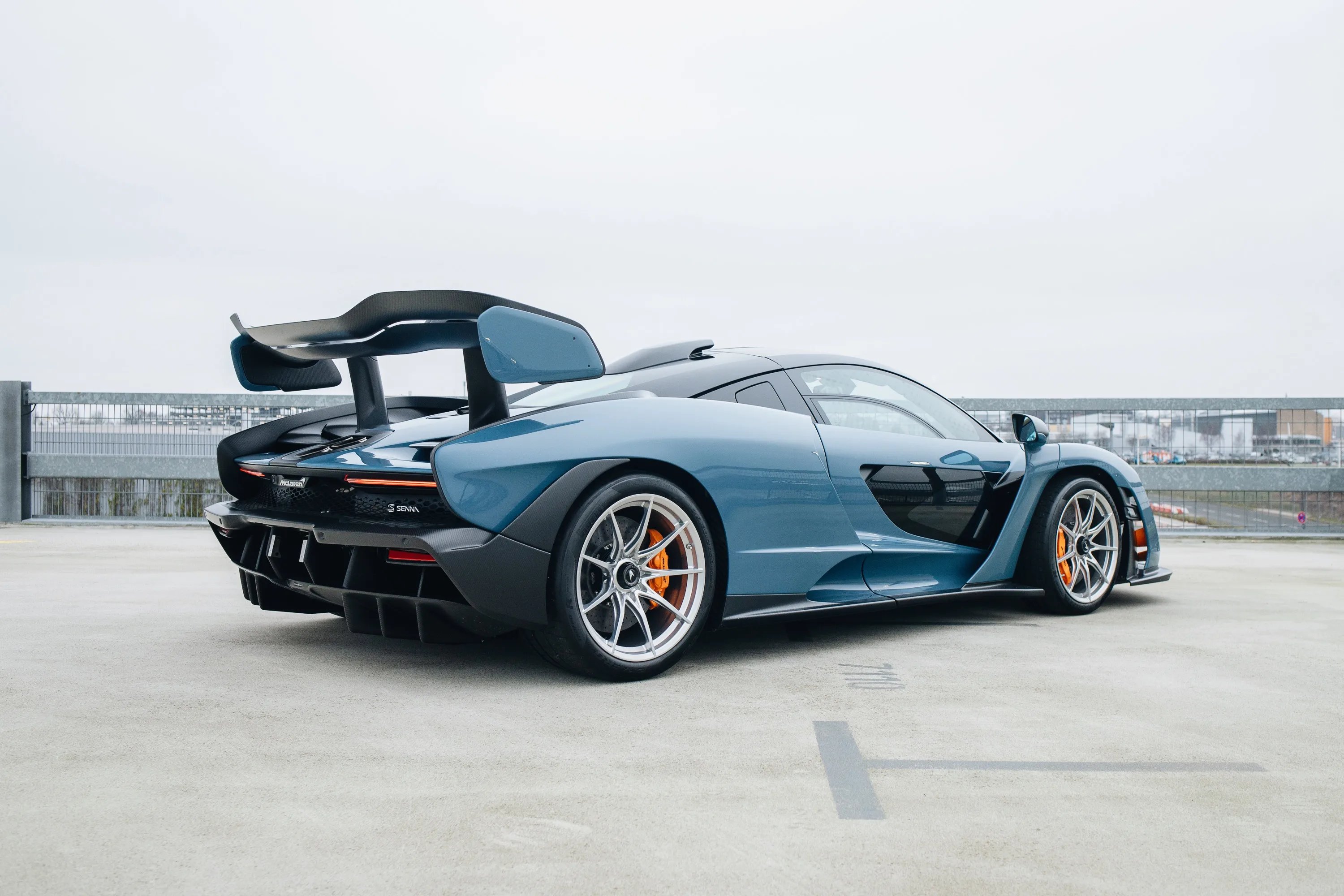 McLaren Senna