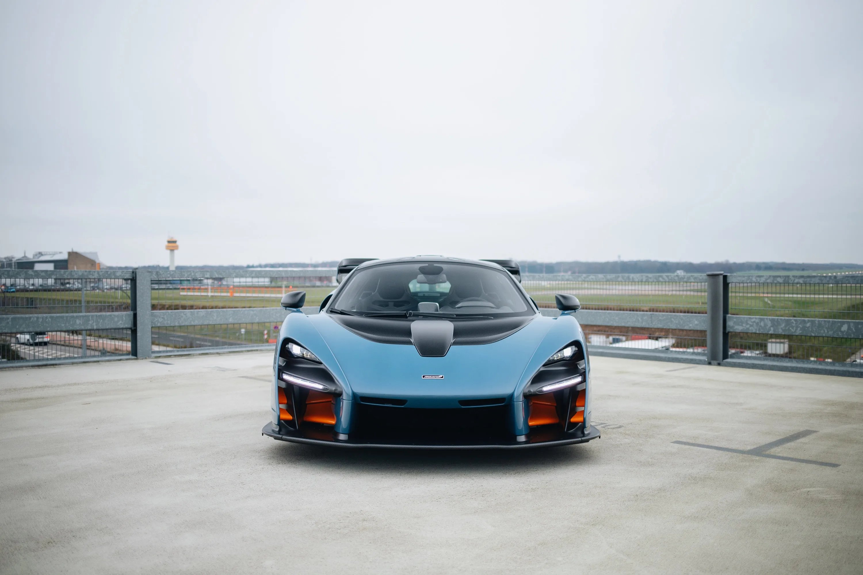 McLaren Senna