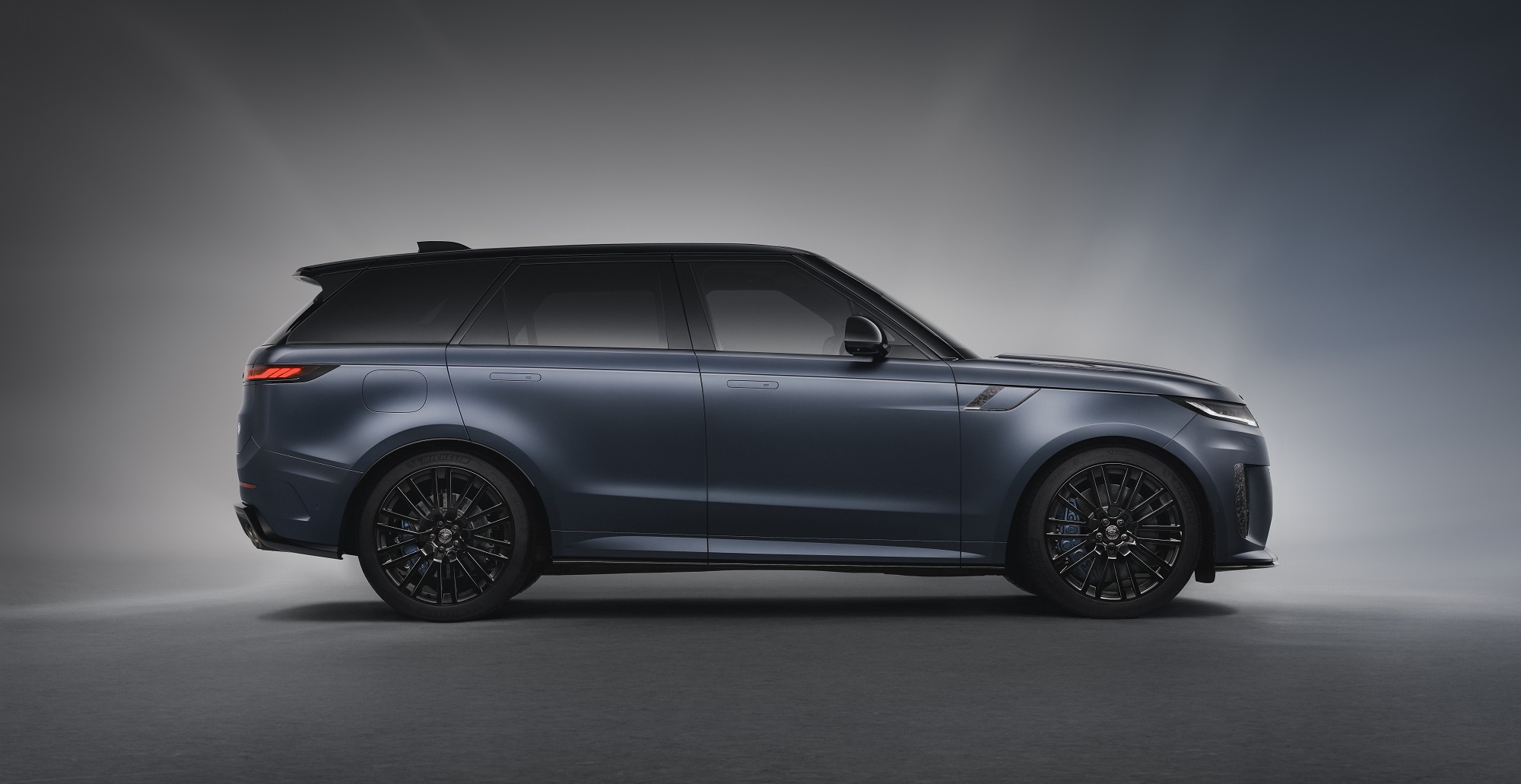 Range Rover Sport SV Edition Two