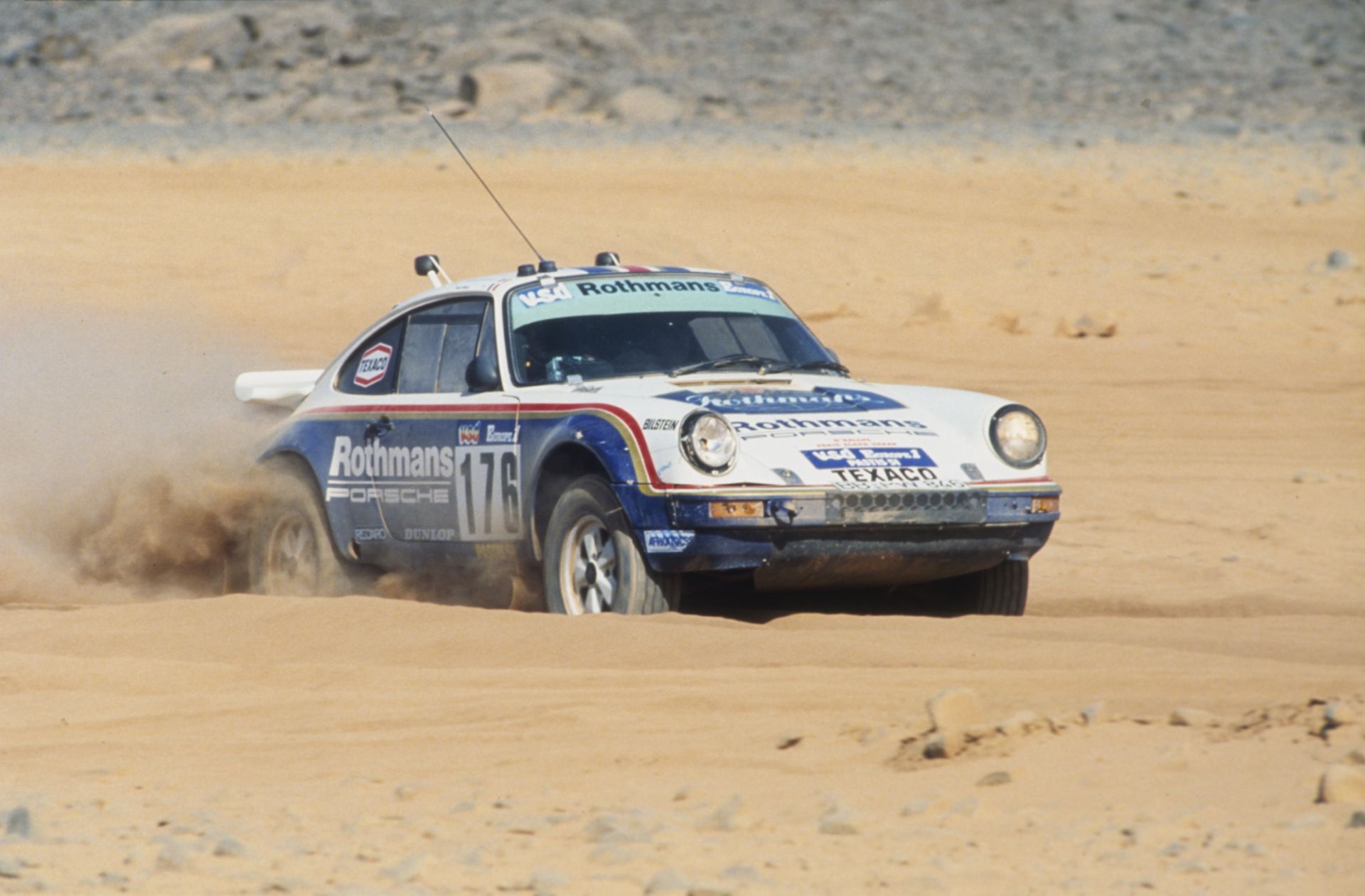 Dakar Rally Porsche