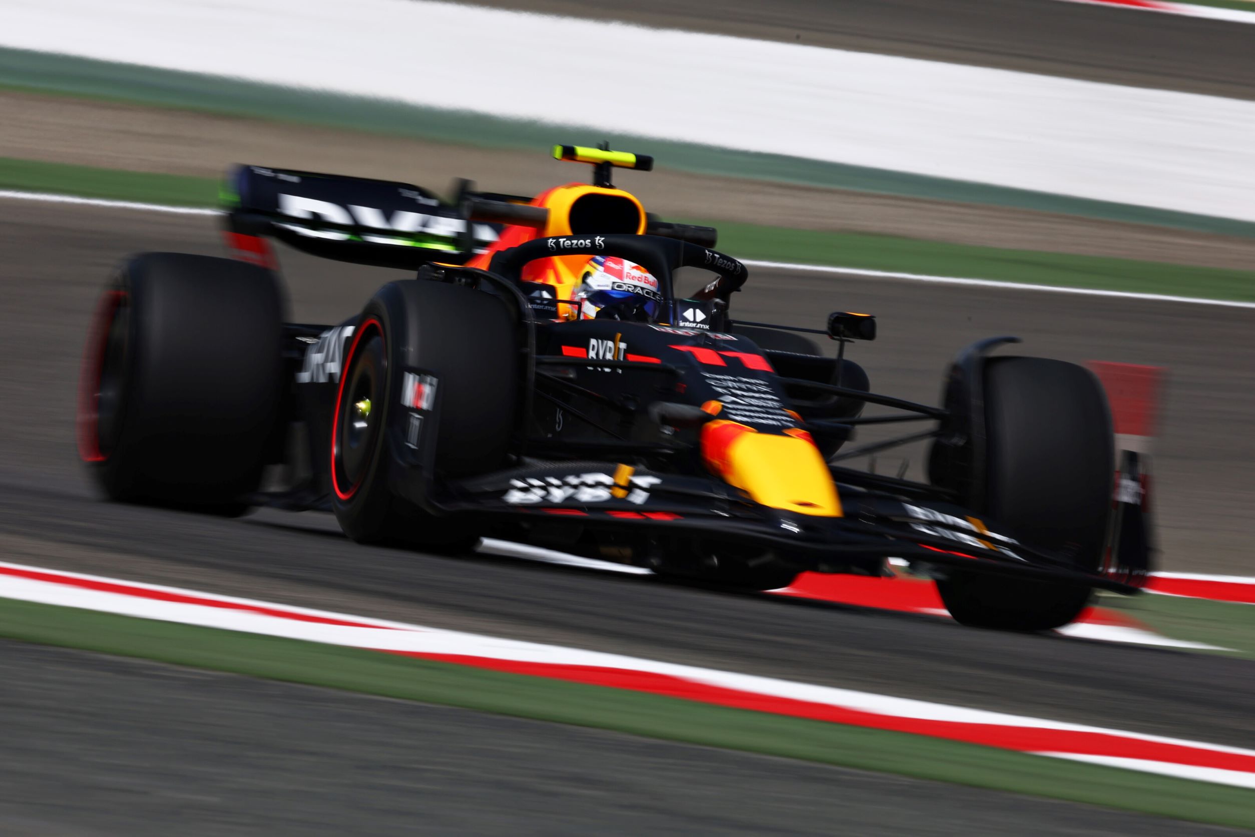 Red Bull RB18