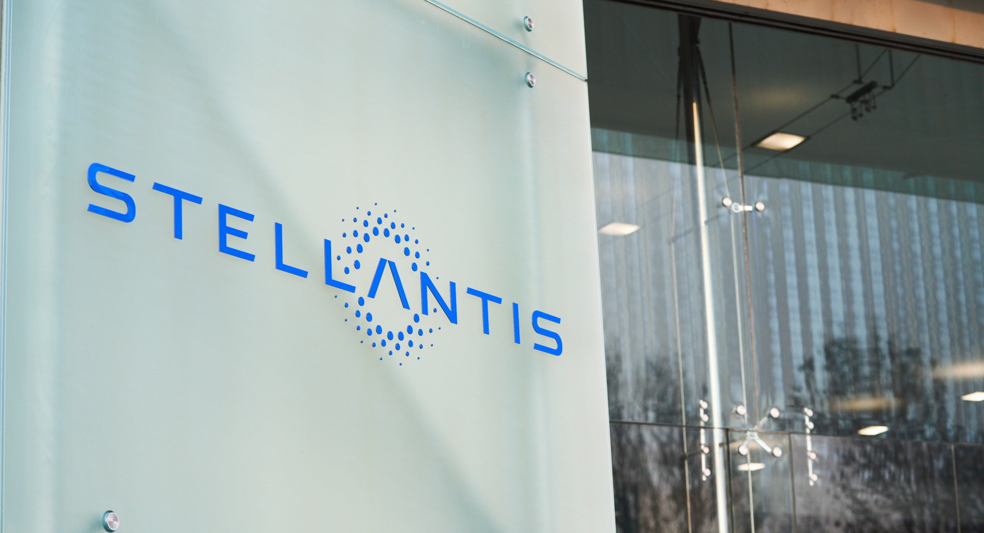 Stellantis Logo