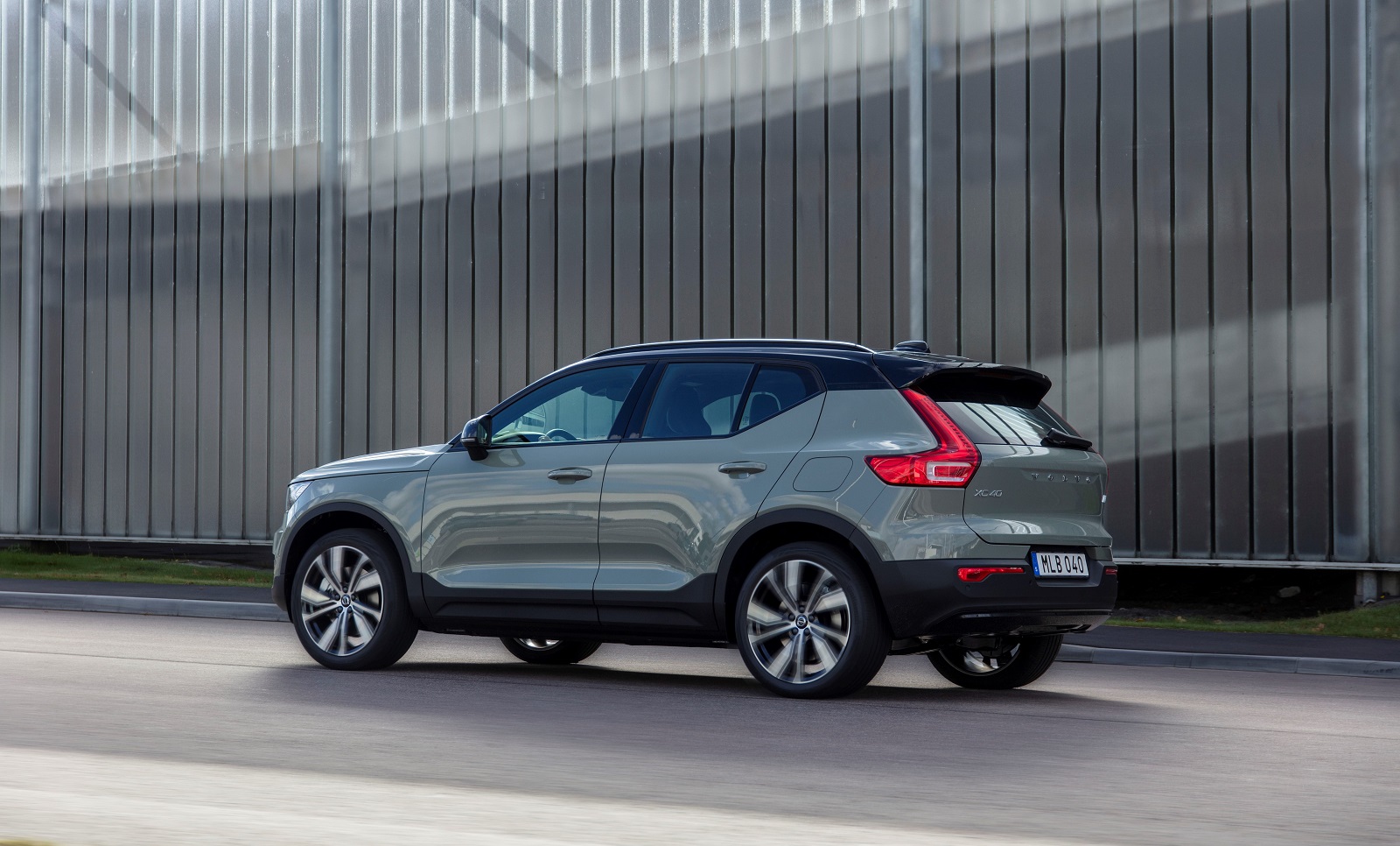 Volvo XC40 Recharge P8