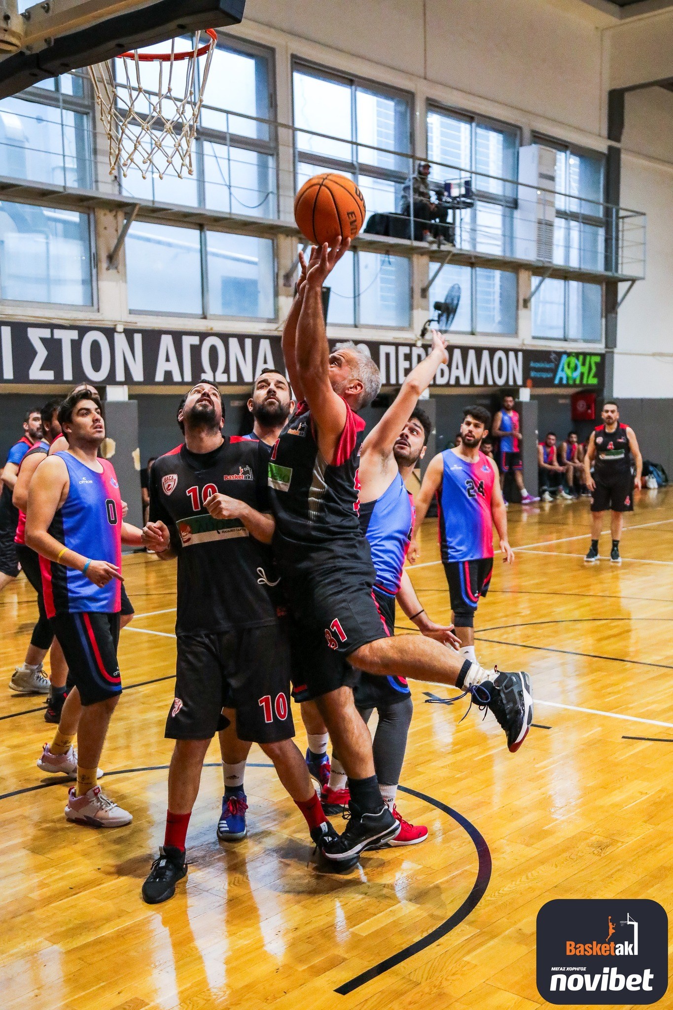 Από αγώνα για το basketaki