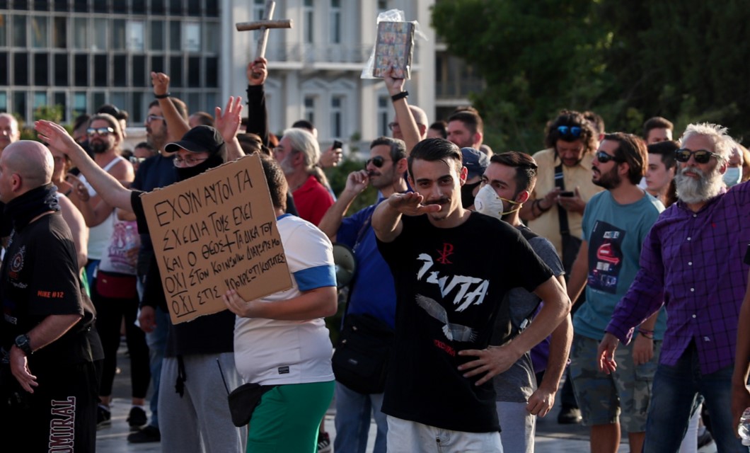 Συγκέντρωση αντιεμβολιαστών στο Σύνταγμα