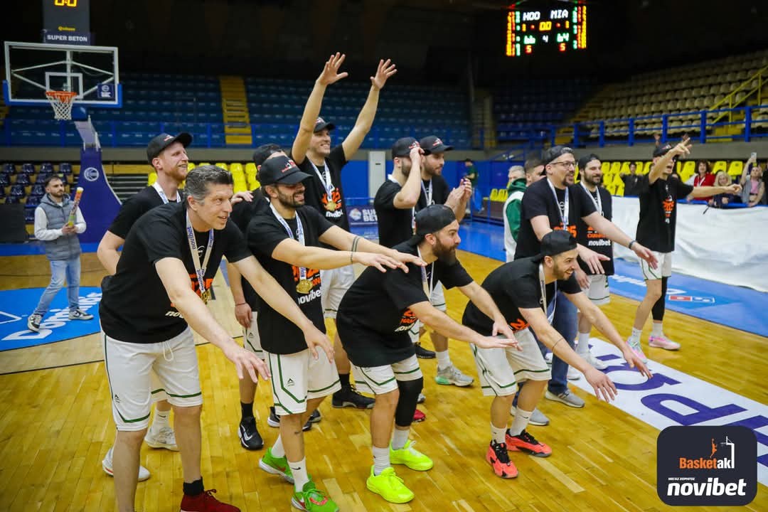 Από αγώνα για το basketaki