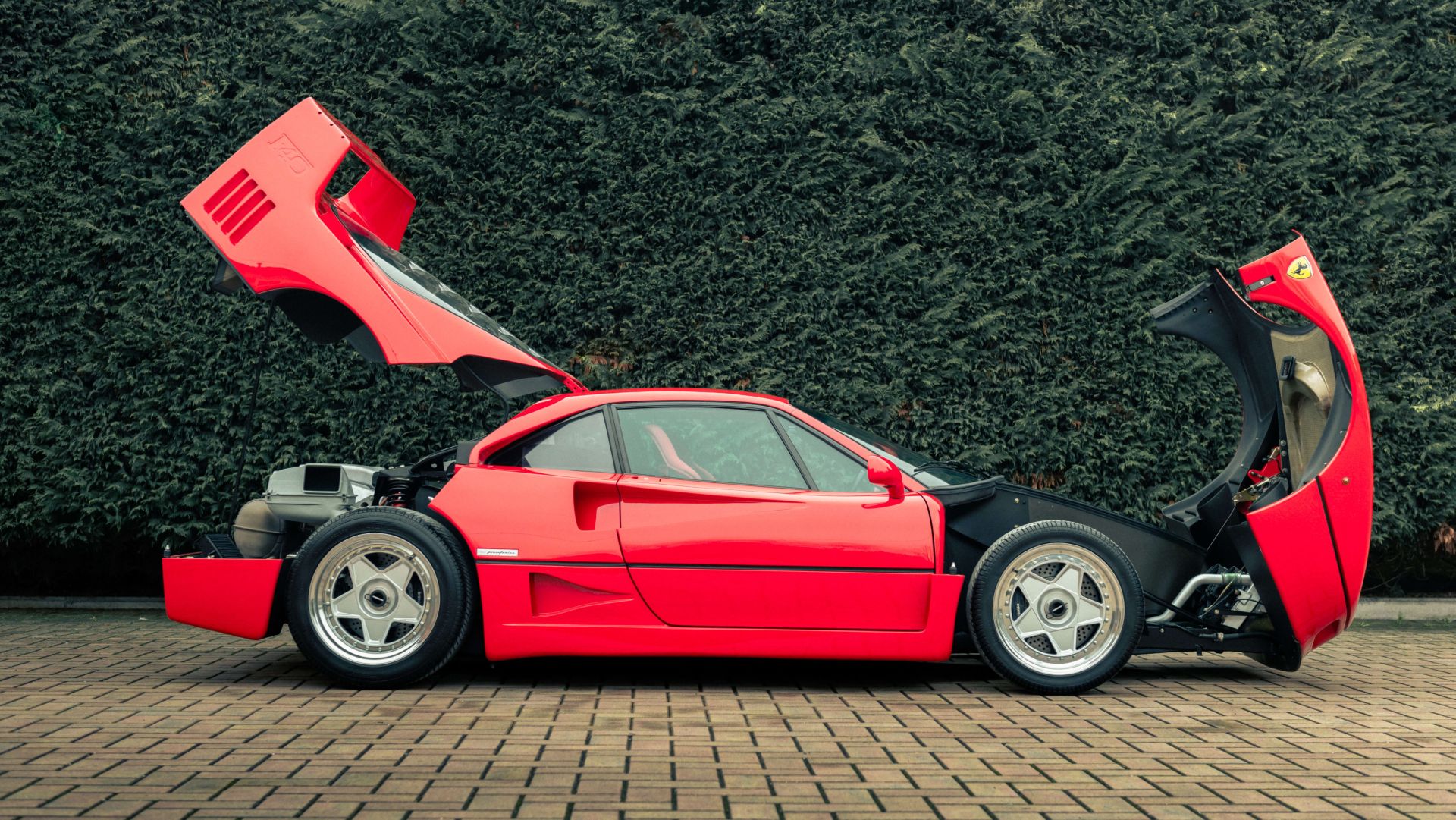 Ferrari F40