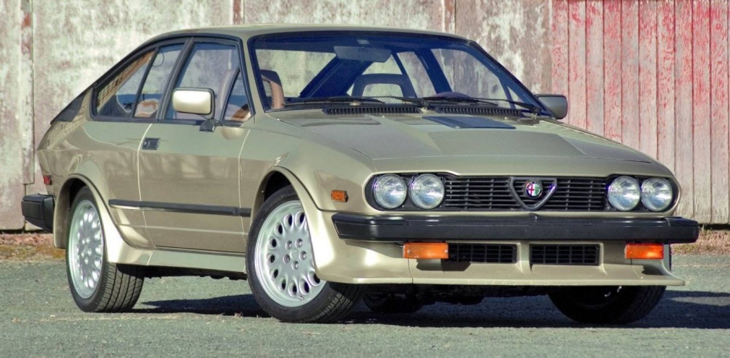 Alfa Romeo GTV