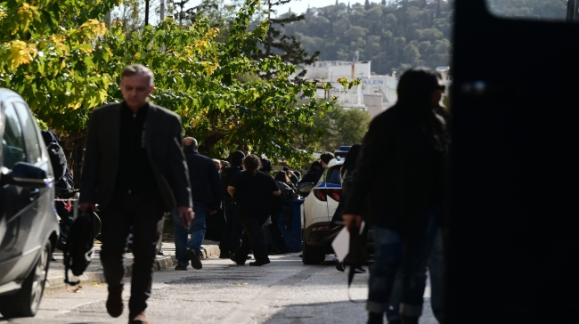 Υπό δρακόντεια μέτρα στην Ευελπίδων o 31χρονος αναρχικός: Αρνήθηκε κάθε κατηγορία για τη γιάφκα στους Αμπελόκηπους