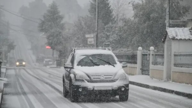 Τι καιρό θα κάνει τα Χριστούγεννα: Πού αναμένεται να χιονίσει (vid)