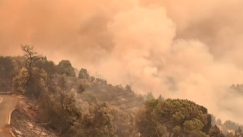 Χάθηκε μέσα στους καπνούς και τις φωτιές η Νεμούτα (vid)