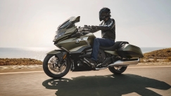 Η BMW Motorrad έκλεισε το 2021 με ρεκόρ όλων των εποχών (vid)