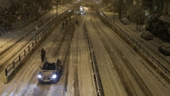 Καταγγελία για ξενοδόχο που άφησε 3 ανθρώπους να κοιμηθούν στο αυτοκίνητο, επειδή είχαν μαζί... σκύλο